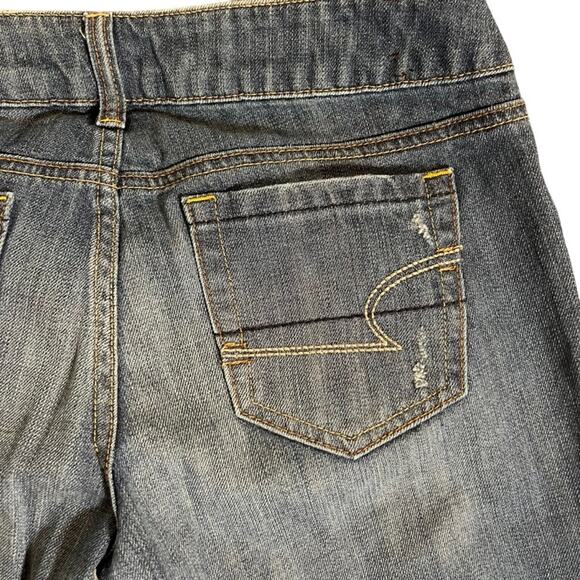 American Eagle Women Favorite Boyfriend Fit Size 6 Distressed Medium Wash Denim - Picture 12 of 12